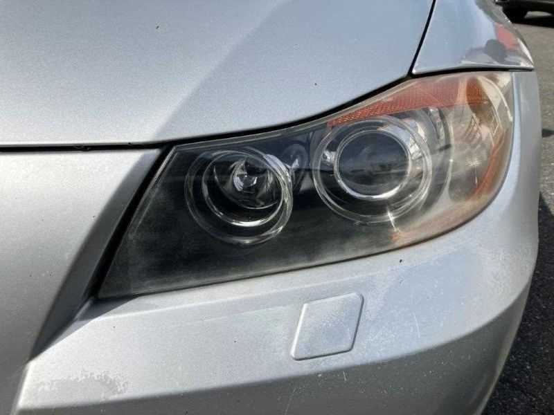 BMW 3 Series Image 18