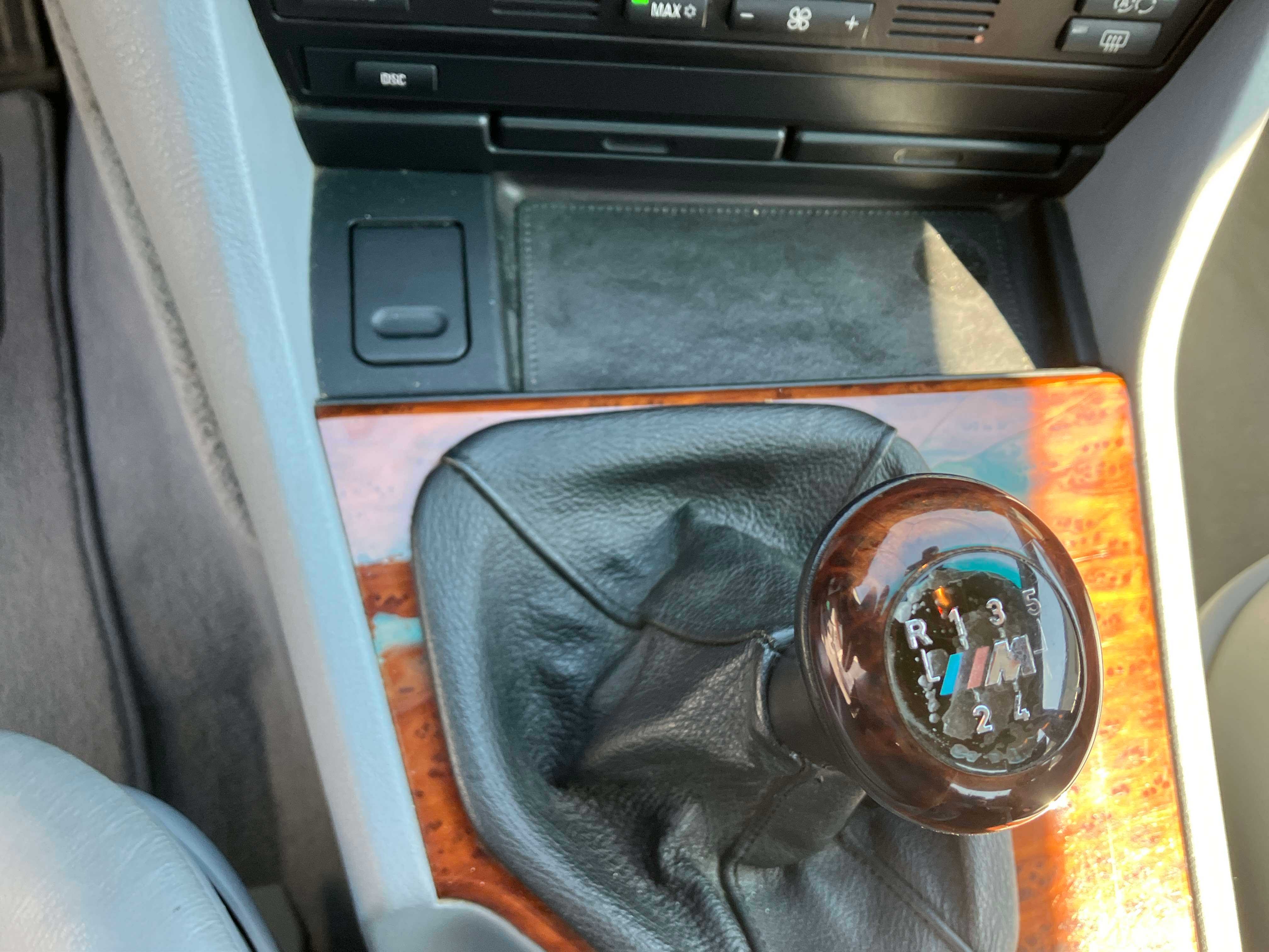 Bmw 5 Series Image 17
