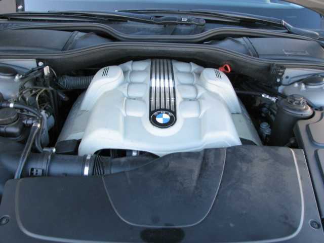 BMW 7 Series Image 26