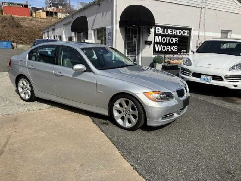 BMW 3 Series Image 1