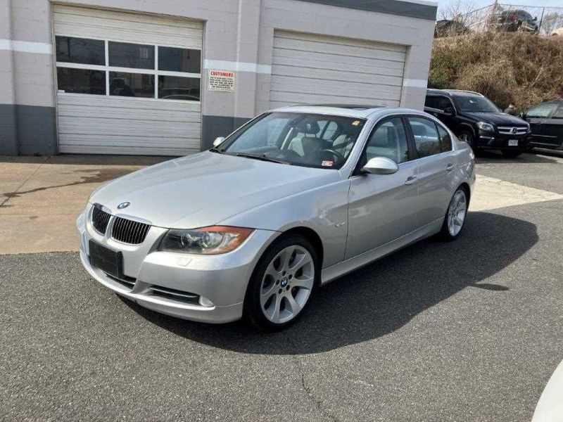 BMW 3 Series Image 6